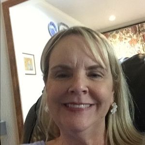 Meet your Posher, Patricia